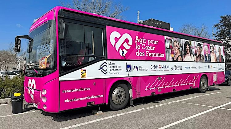 CŒUR DES FEMMES – Un bus va s’installer 3 jours à Anglet